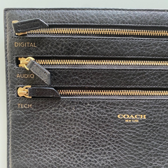 Genuine LEATHER Unique COACH clutch bag - Picture 3 of 3